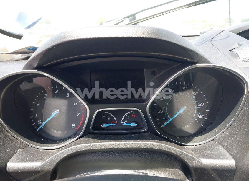 Photo 7 of 2015 Ford Escape SE (VIN 1FMCU9G93FUB73955)