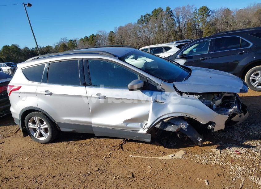 Photo 14 of 2015 Ford Escape SE (VIN 1FMCU9G93FUC49643)