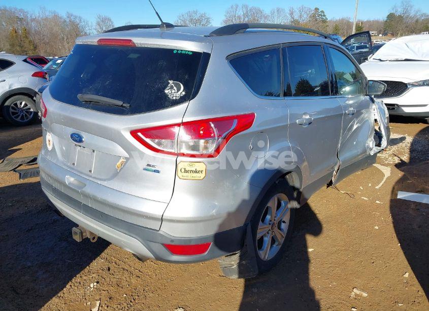Photo 4 of 2015 Ford Escape SE (VIN 1FMCU9G93FUC49643)