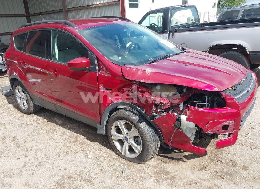 2016 Ford Escape SE (VIN 1FMCU9G93GUB82527) main photo