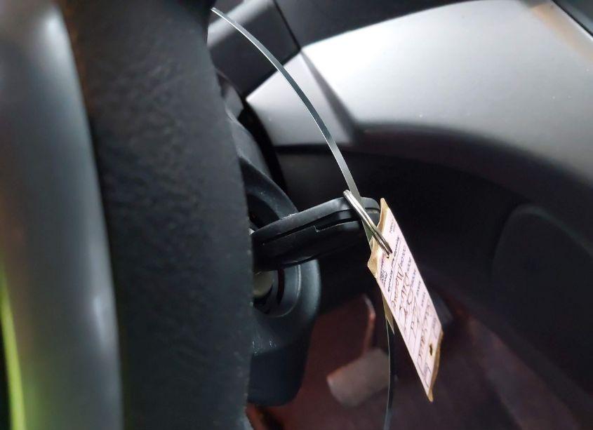 Photo 11 of 2016 Ford Escape SE (VIN 1FMCU9G93GUC49028)