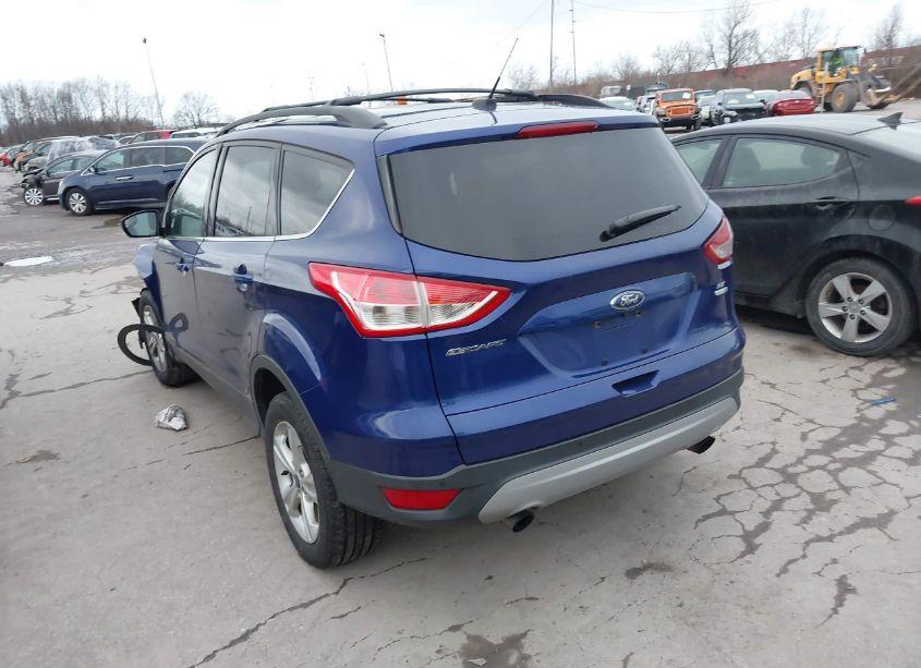 Photo 3 of 2016 Ford Escape SE (VIN 1FMCU9G93GUC49028)