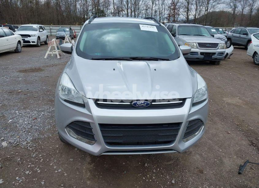 Photo 6 of 2016 Ford Escape SE (VIN 1FMCU9G93GUC50745)