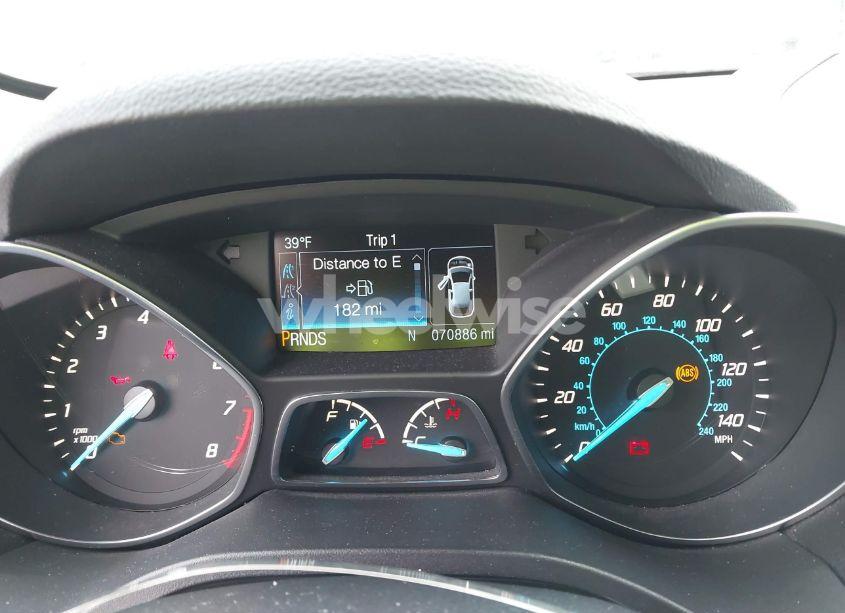 Photo 7 of 2016 Ford Escape SE (VIN 1FMCU9G93GUC50745)