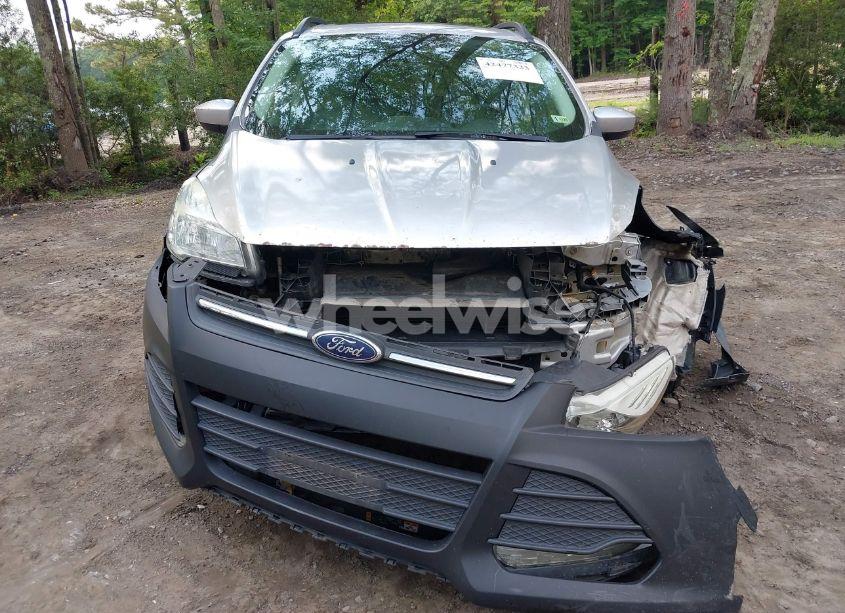 Photo 12 of 2016 Ford Escape SE (VIN 1FMCU9G93GUC65150)