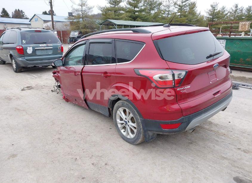 Photo 3 of 2017 Ford Escape SE (VIN 1FMCU9G93HUA74085)