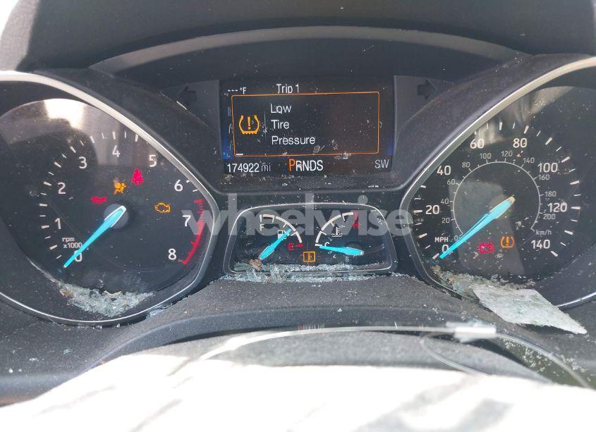 Photo 7 of 2017 Ford Escape SE (VIN 1FMCU9G93HUC88980)