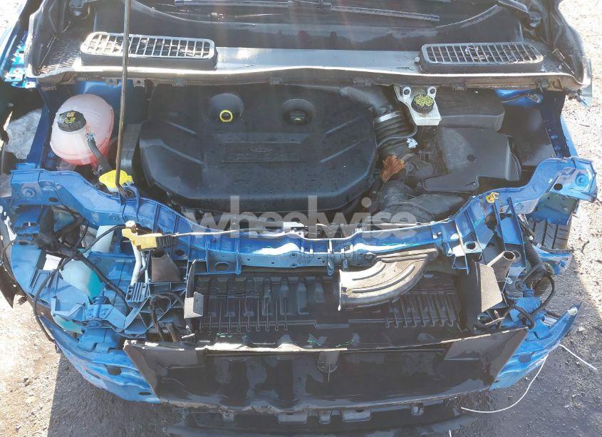 Photo 10 of 2017 Ford Escape SE (VIN 1FMCU9G93HUE30793)