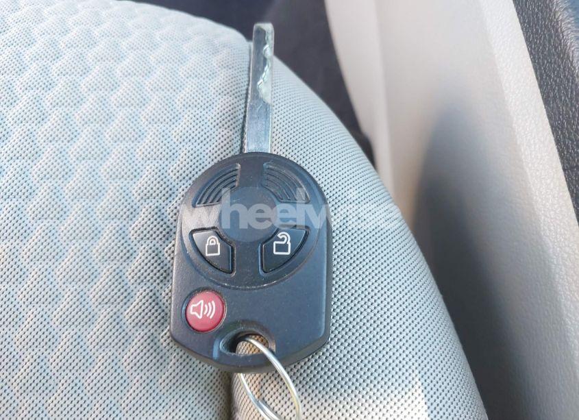 Photo 11 of 2017 Ford Escape SE (VIN 1FMCU9G93HUE30793)