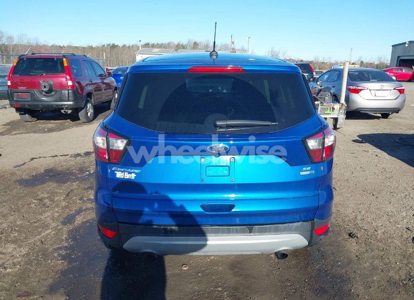 Photo 17 of 2017 Ford Escape SE (VIN 1FMCU9G93HUE30793)