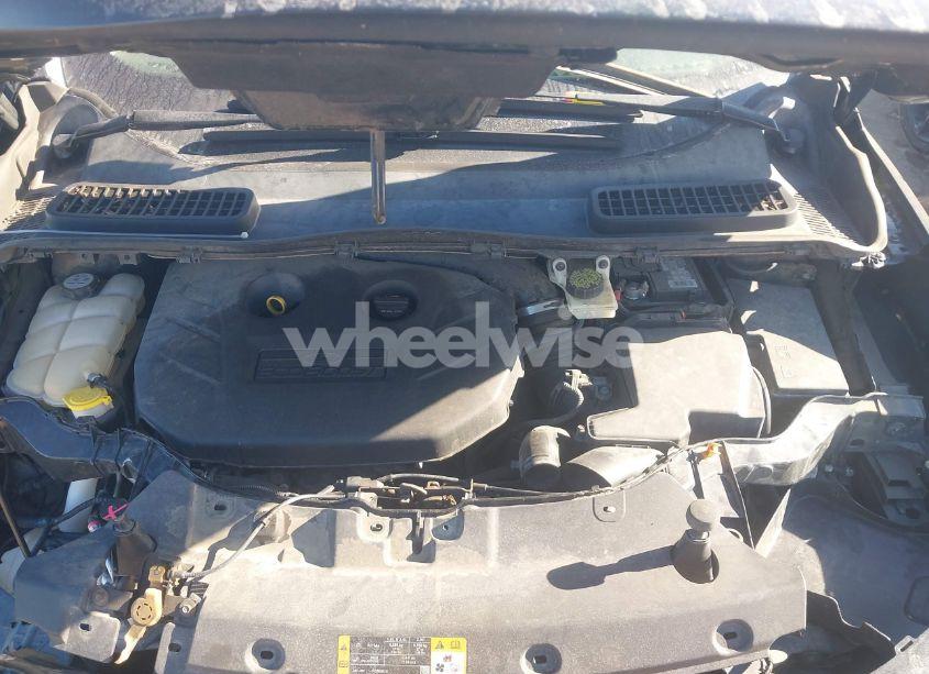 Photo 10 of 2013 Ford Escape SE (VIN 1FMCU9G94DUB62847)