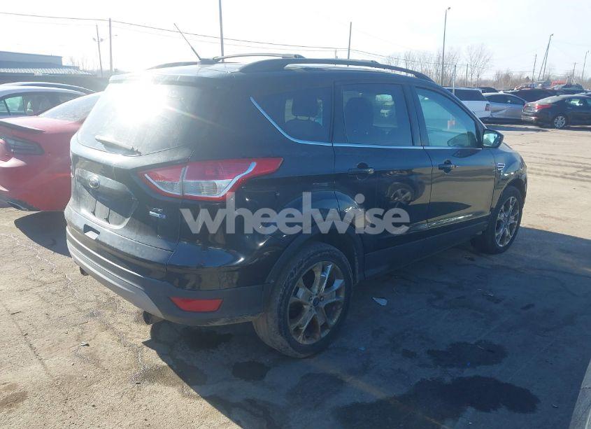 Photo 4 of 2013 Ford Escape SE (VIN 1FMCU9G94DUB62847)