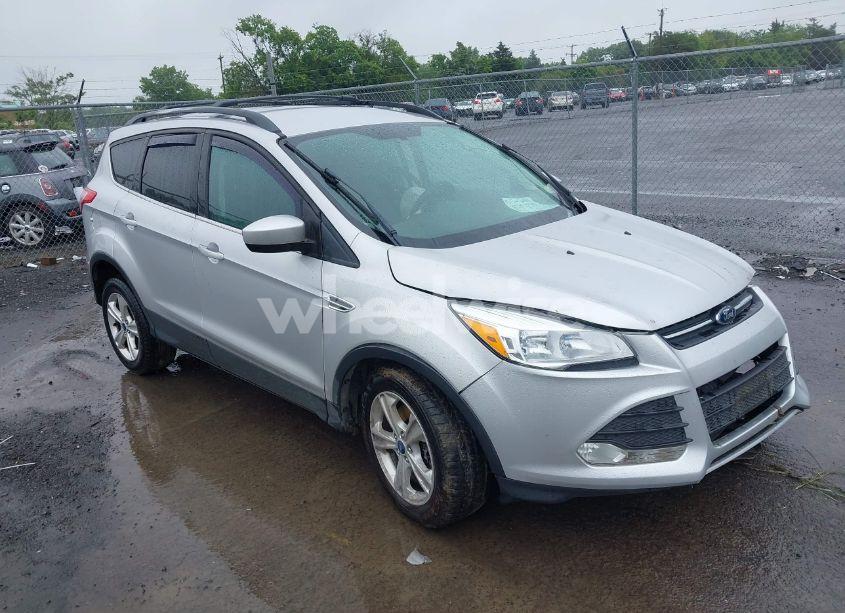 2013 Ford Escape SE (VIN 1FMCU9G94DUC52497) main photo