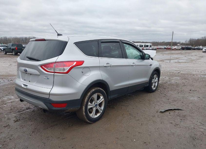 Photo 4 of 2013 Ford Escape SE (VIN 1FMCU9G94DUC72748)