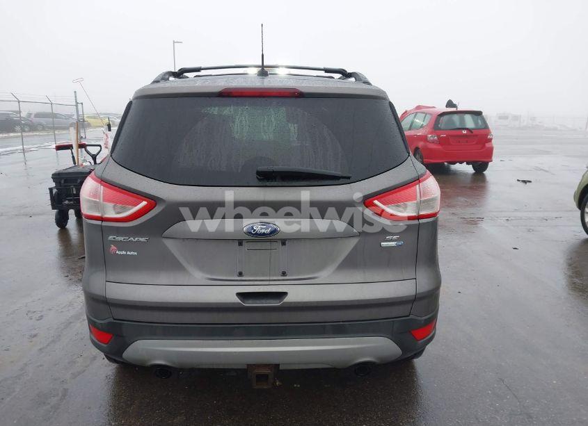 Photo 16 of 2013 Ford Escape SE (VIN 1FMCU9G94DUD86183)