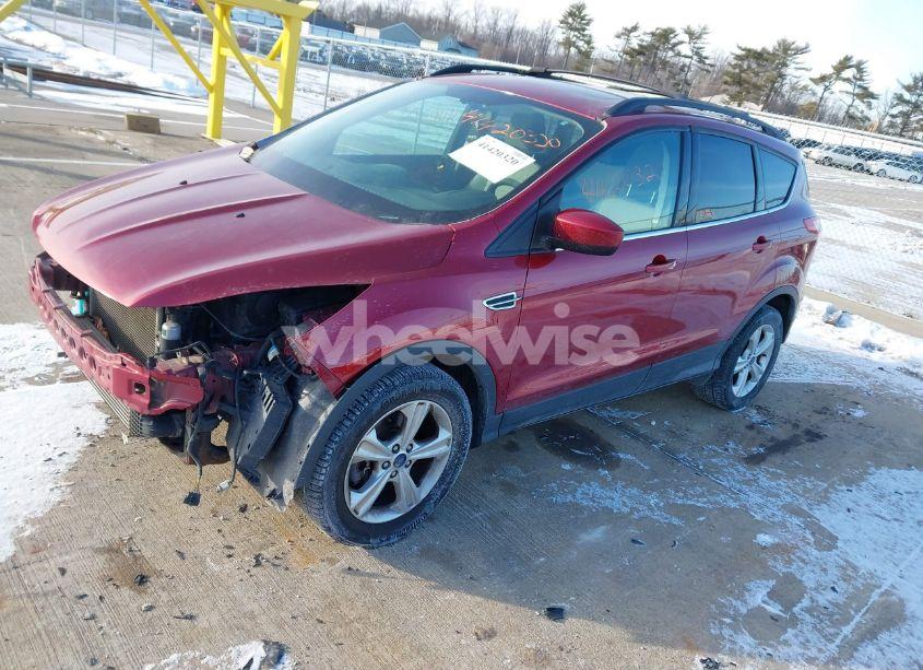 Photo 2 of 2013 Ford Escape SE (VIN 1FMCU9G94DUD88628)