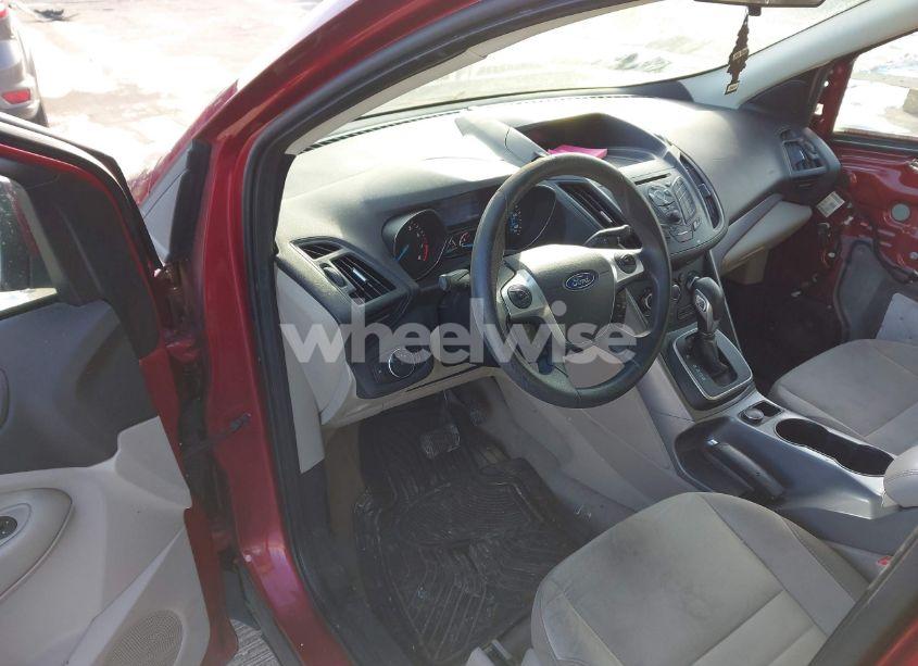 Photo 5 of 2013 Ford Escape SE (VIN 1FMCU9G94DUD88628)