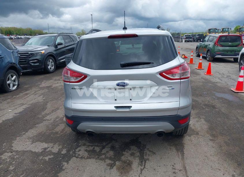 Photo 16 of 2014 Ford Escape SE (VIN 1FMCU9G94EUB33253)