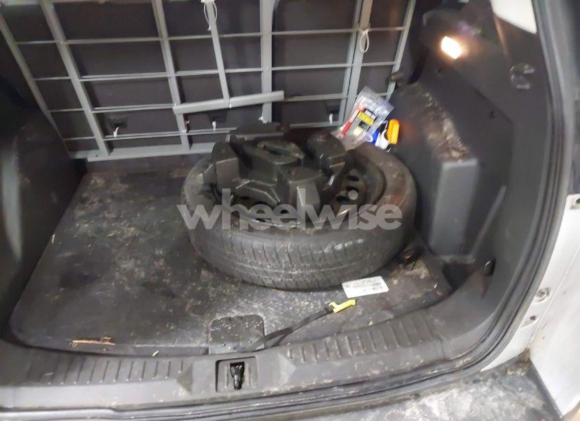 Photo 12 of 2014 Ford Escape SE (VIN 1FMCU9G94EUB77902)