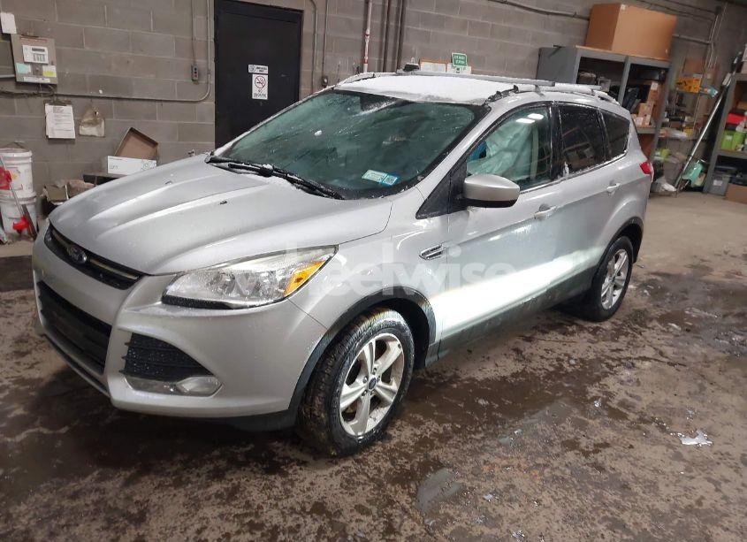 Photo 2 of 2014 Ford Escape SE (VIN 1FMCU9G94EUB77902)