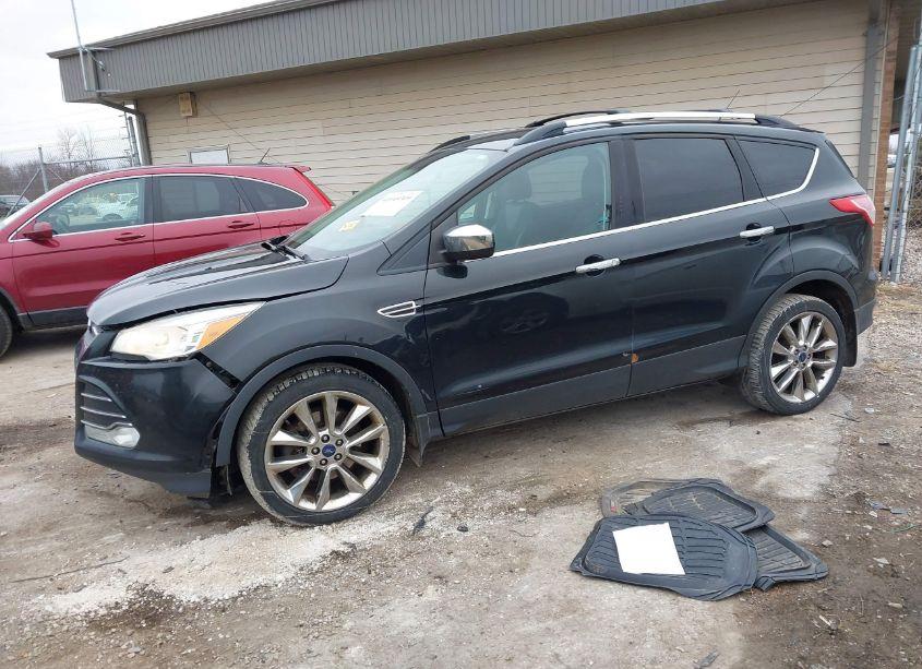 Photo 2 of 2014 Ford Escape SE (VIN 1FMCU9G94EUD27460)