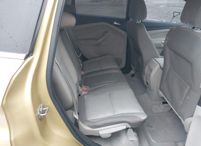 Photo 8 of 2014 Ford Escape SE (VIN 1FMCU9G94EUD37762)