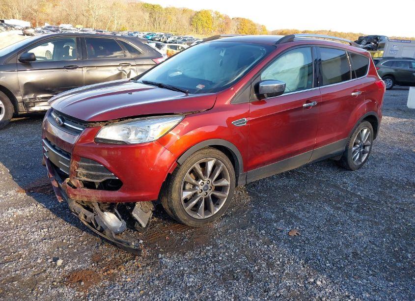 Photo 2 of 2015 Ford Escape SE (VIN 1FMCU9G94FUA06245)