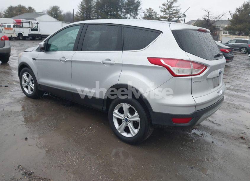 Photo 3 of 2015 Ford Escape SE (VIN 1FMCU9G94FUA80779)
