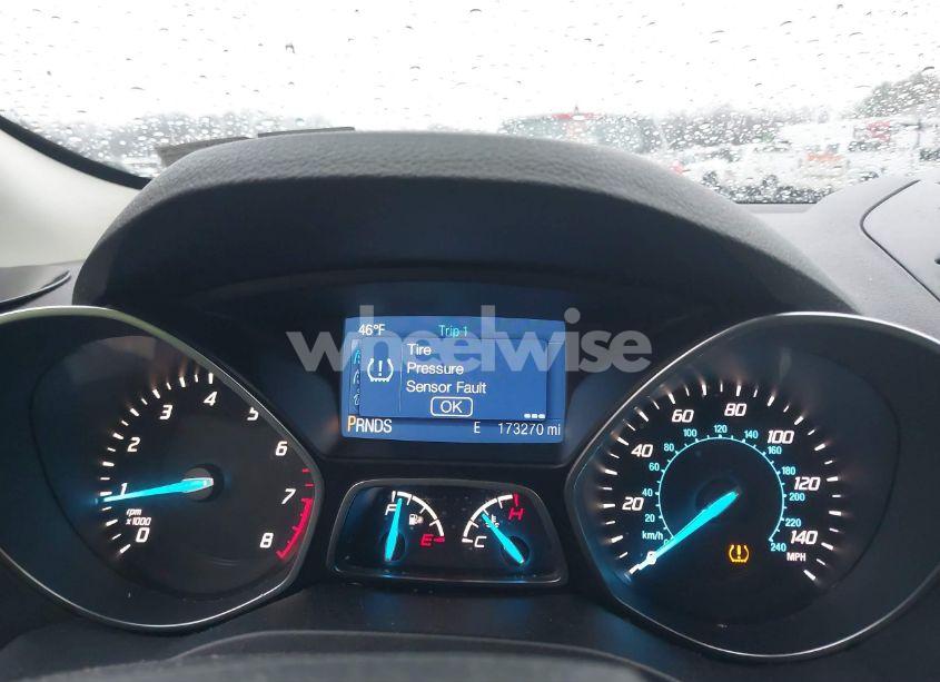 Photo 7 of 2015 Ford Escape SE (VIN 1FMCU9G94FUA80779)