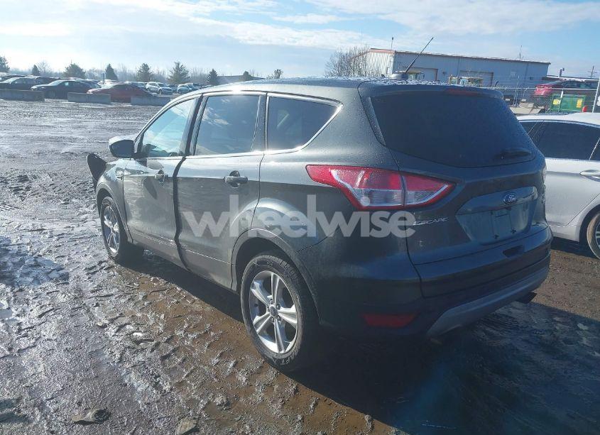 Photo 3 of 2015 Ford Escape SE (VIN 1FMCU9G94FUB03431)