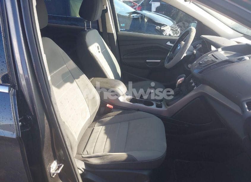 Photo 5 of 2015 Ford Escape SE (VIN 1FMCU9G94FUB03431)