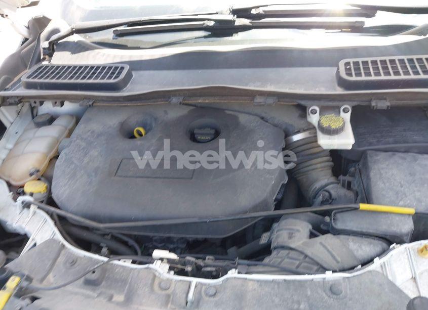 Photo 10 of 2015 Ford Escape SE (VIN 1FMCU9G94FUB09116)