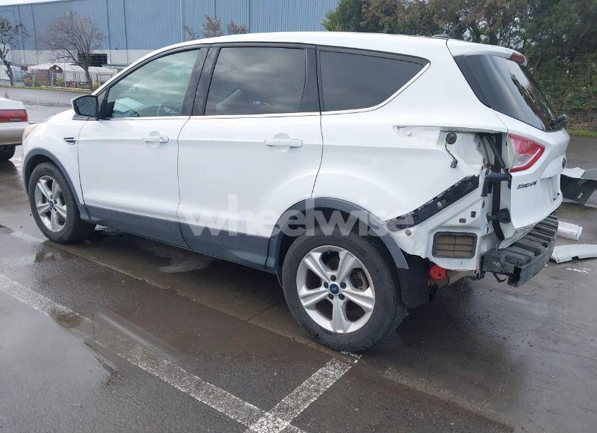 Photo 3 of 2015 Ford Escape SE (VIN 1FMCU9G94FUB13800)