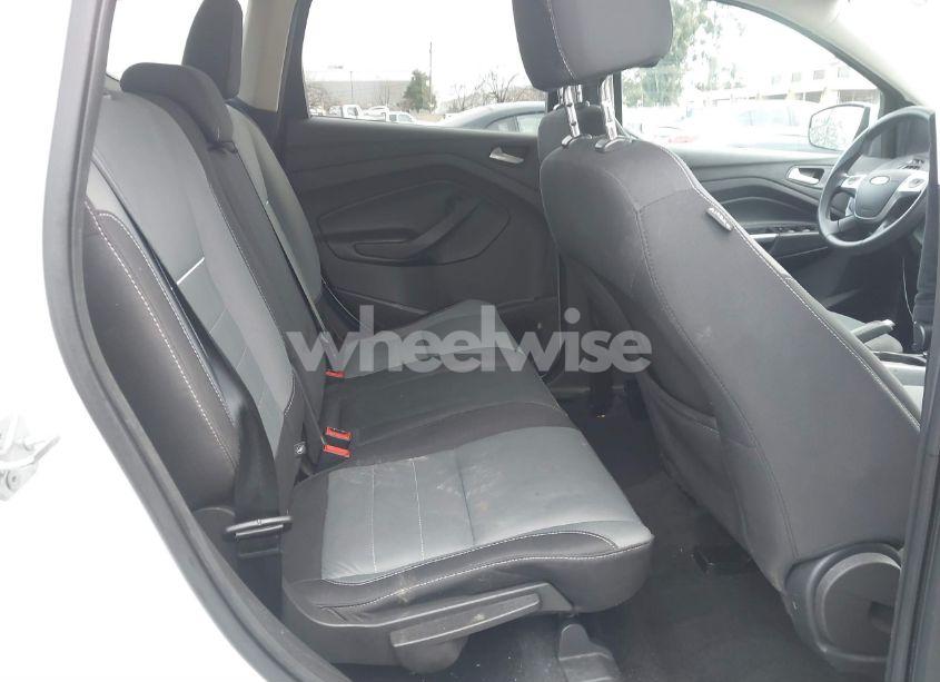 Photo 8 of 2015 Ford Escape SE (VIN 1FMCU9G94FUB13800)