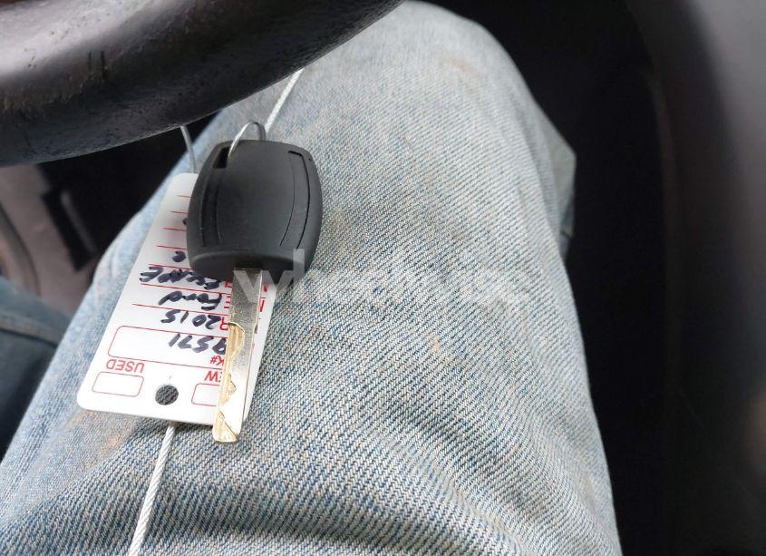 Photo 11 of 2015 Ford Escape SE (VIN 1FMCU9G94FUB27230)