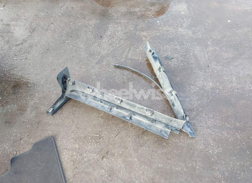 Photo 12 of 2016 Ford Escape SE (VIN 1FMCU9G94GUA30837)