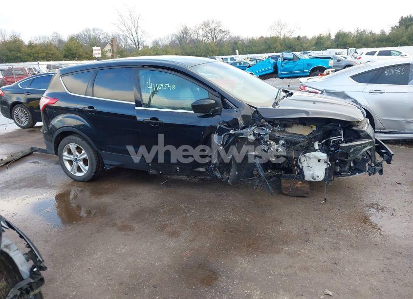 Photo 14 of 2016 Ford Escape SE (VIN 1FMCU9G94GUA30837)