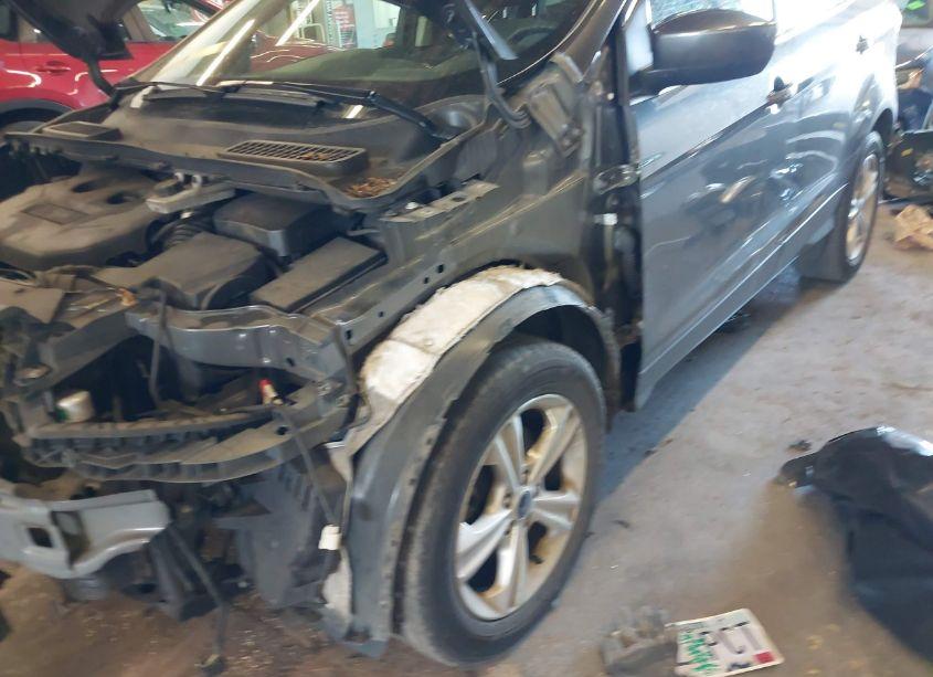 Photo 16 of 2016 Ford Escape SE (VIN 1FMCU9G94GUA32099)