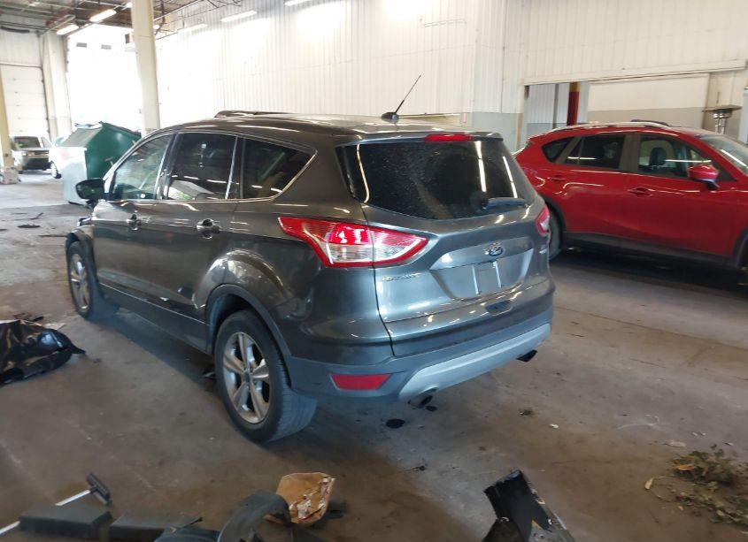 Photo 4 of 2016 Ford Escape SE (VIN 1FMCU9G94GUA32099)