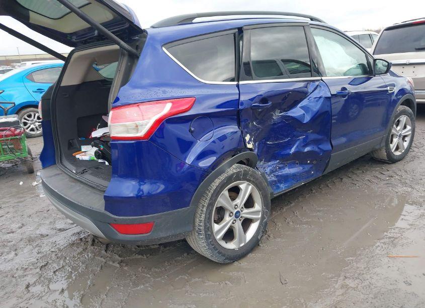 Photo 4 of 2016 Ford Escape SE (VIN 1FMCU9G94GUA63577)