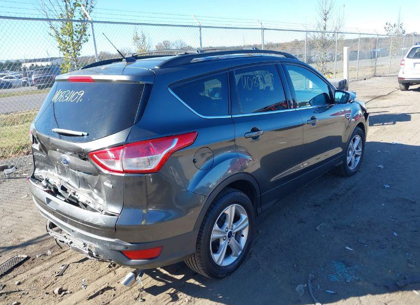 Photo 4 of 2016 Ford Escape SE (VIN 1FMCU9G94GUC16667)