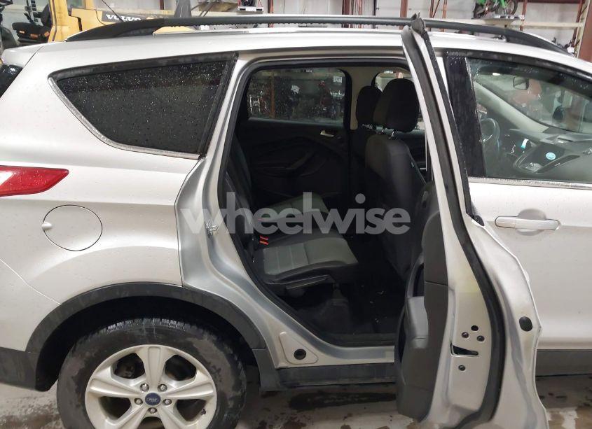 Photo 8 of 2016 Ford Escape SE (VIN 1FMCU9G94GUC44808)