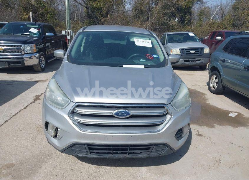 Photo 13 of 2017 Ford Escape SE (VIN 1FMCU9G94HUA69509)