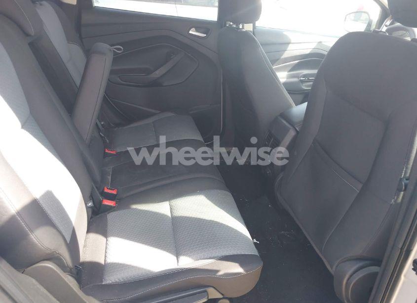 Photo 8 of 2017 Ford Escape SE (VIN 1FMCU9G94HUA69509)