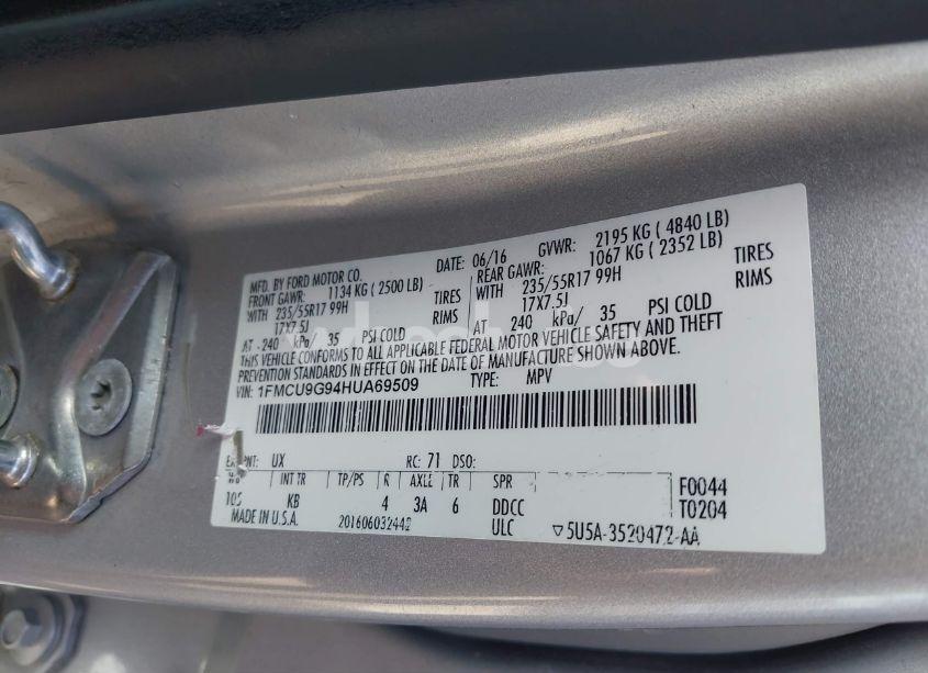 Photo 9 of 2017 Ford Escape SE (VIN 1FMCU9G94HUA69509)