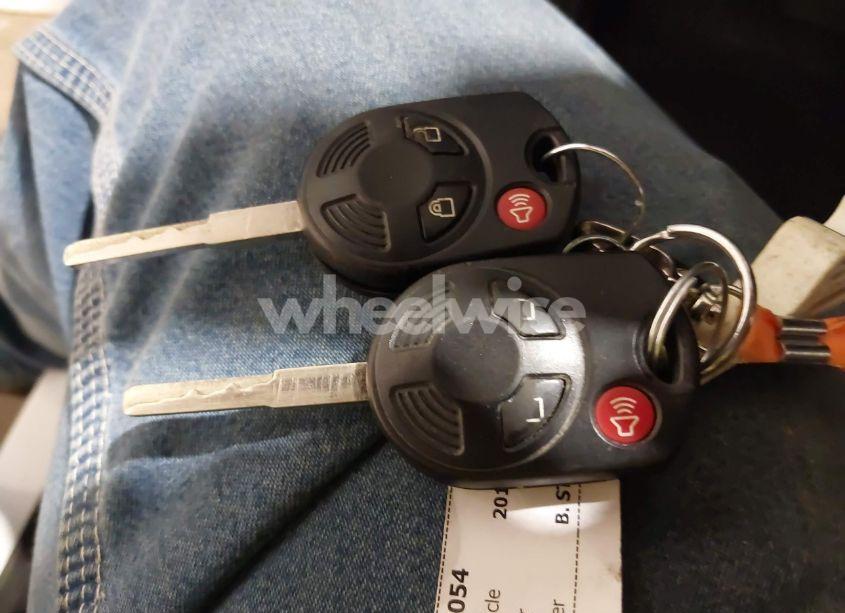 Photo 11 of 2017 Ford Escape SE (VIN 1FMCU9G94HUA83488)