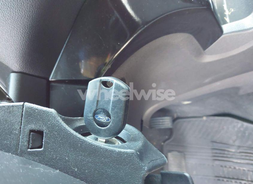 Photo 11 of 2017 Ford Escape SE (VIN 1FMCU9G94HUB25559)