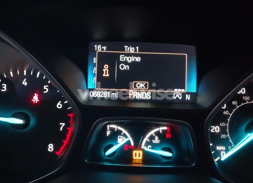 Photo 15 of 2017 Ford Escape SE (VIN 1FMCU9G94HUB80996)