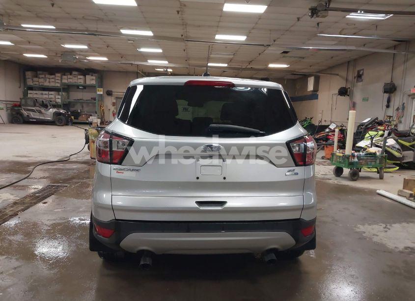 Photo 17 of 2017 Ford Escape SE (VIN 1FMCU9G94HUE11492)