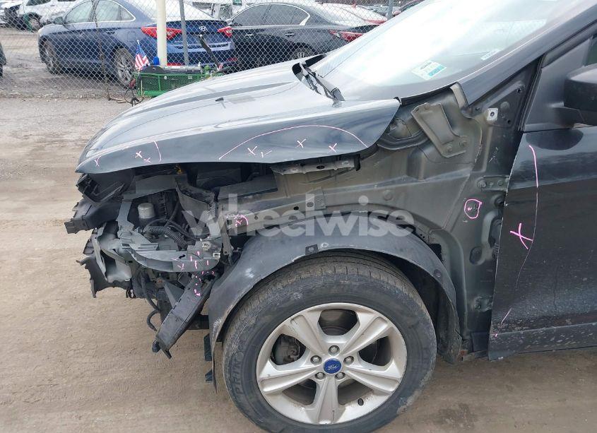 Photo 12 of 2013 Ford Escape SE (VIN 1FMCU9G95DUA03948)